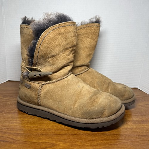 Ugg meadow chestnut suede - meadow,